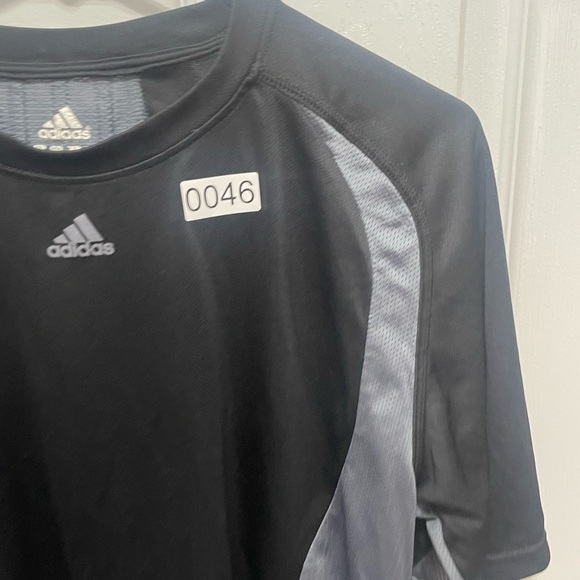Adidas short sleeve shirt blue gray - Picture 10 of 13